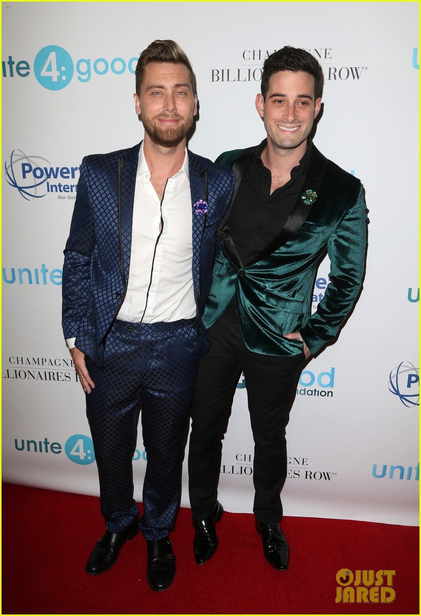 Cara Delevingne Accepts Amber Heard's Award at Unite4: Humanity Gala