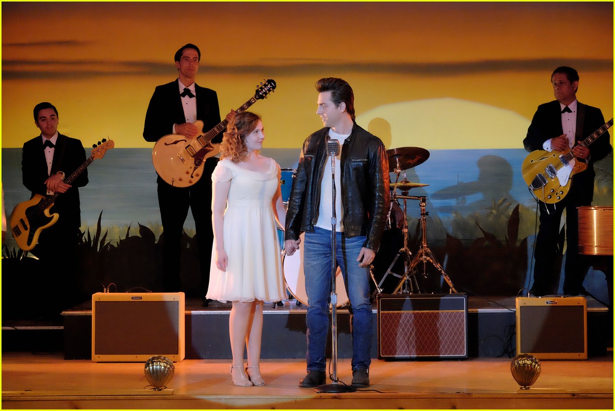 ‘Dirty Dancing’ 2017 Remake - ABC Releases 200 New Stills!: Photo