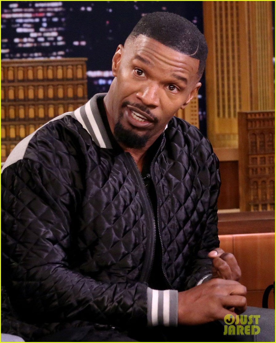 Jamie Foxx Sings 'Who Let the Dogs Out' Like a Broadway Musical on