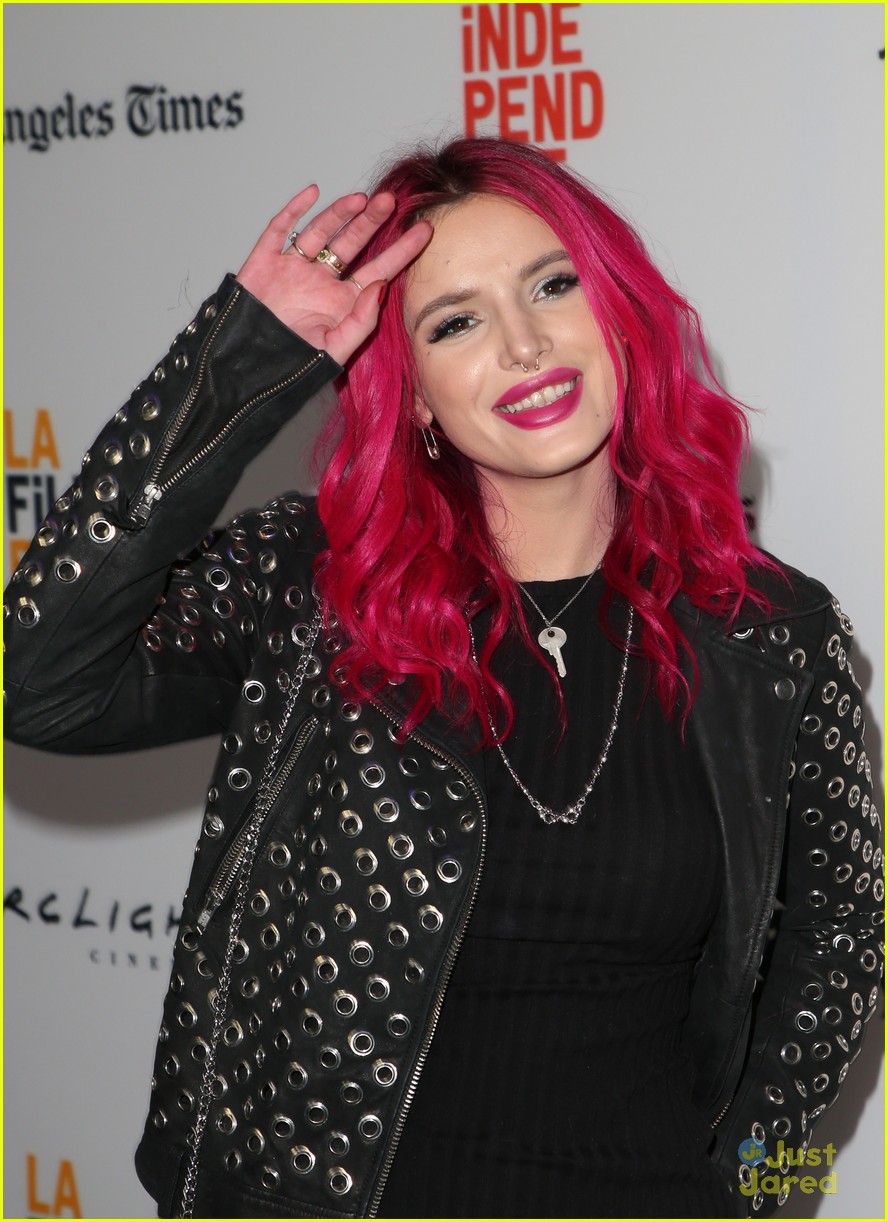 Bella Thorne Nash Grier Screen You Get Me In Santa Monica