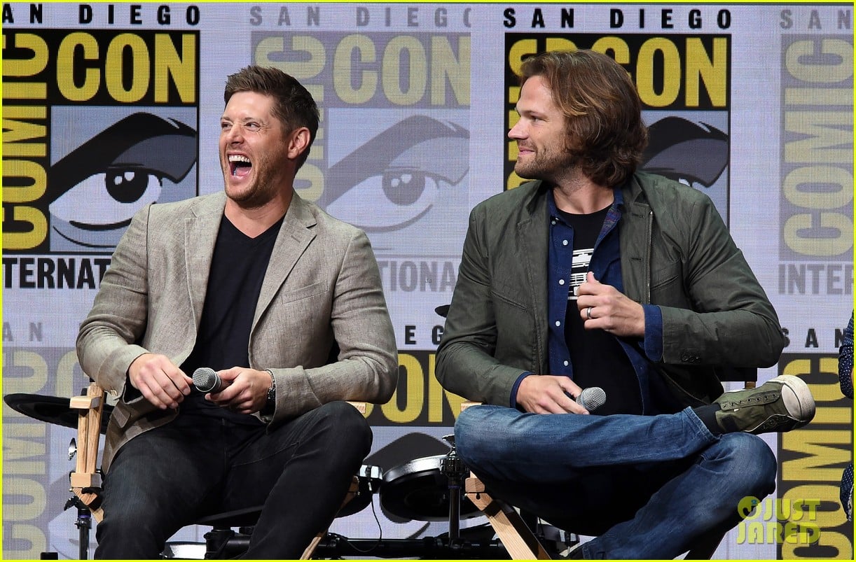 'Supernatural' Panel Gets Surprise Kansas Performance at ComicCon Photo 3932929 2017 Comic