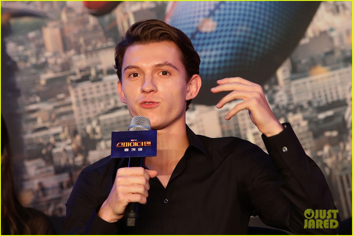 Relive Tom Holland's 'Lip Sync Battle' Performance of Rihanna's