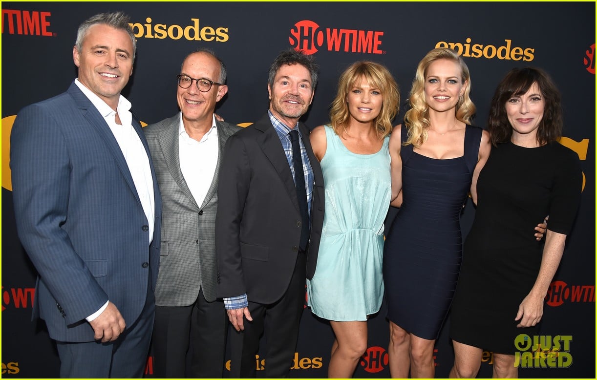 Matt LeBlanc Joins &lsquo;Episodes&rsquo; Cast At Final Season Party - Watch Full
