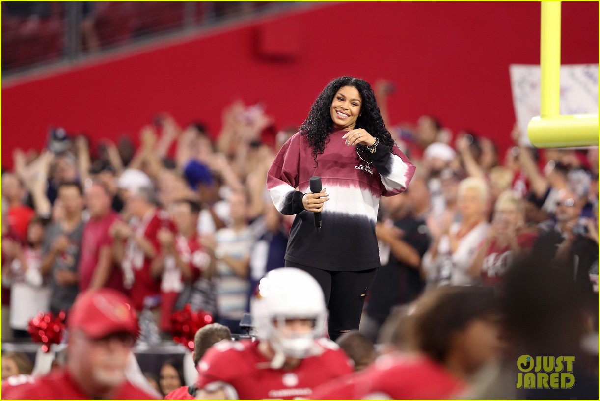 Entire Dallas Cowboys Team Takes a Knee Before National Anthem Watch