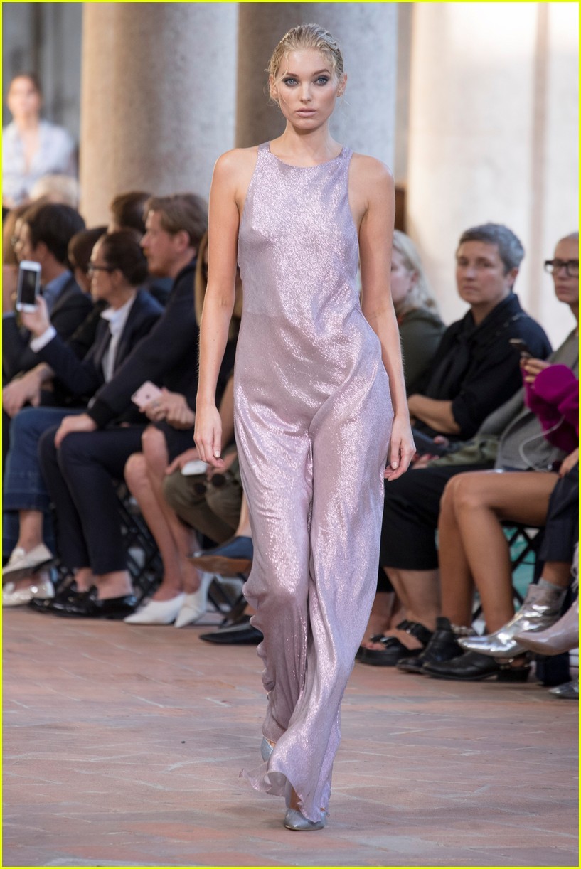 Gigi Hadid, Bella Hadid, & Hailey Baldwin Dazzle at Alberta Ferretti