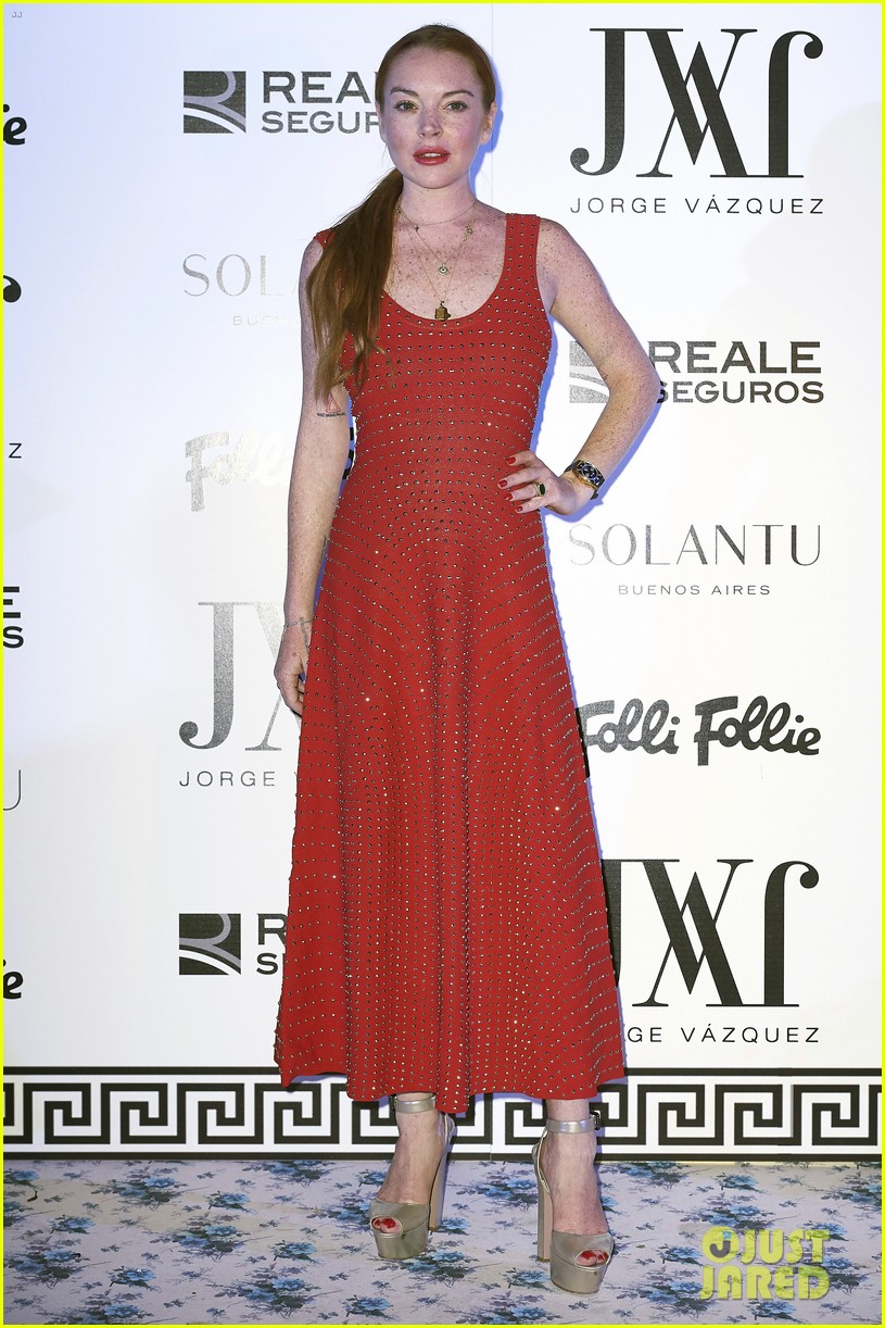 Lindsay Lohan Shows Off Her Street Style During Madrid Fashion Week