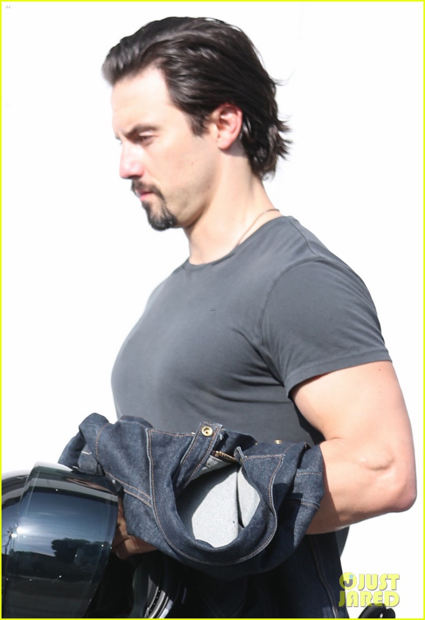Milo Ventimiglia Shows Off His Buff Biceps Leaving the Gym Milo Ventimiglia Shows Off His Buff Biceps Leaving the Gym