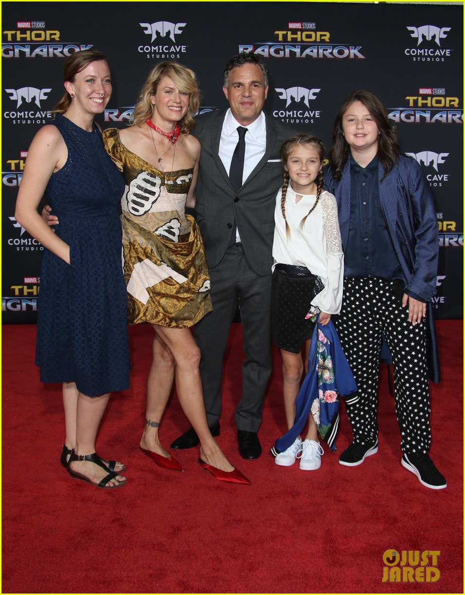 thor ragnarok premiere