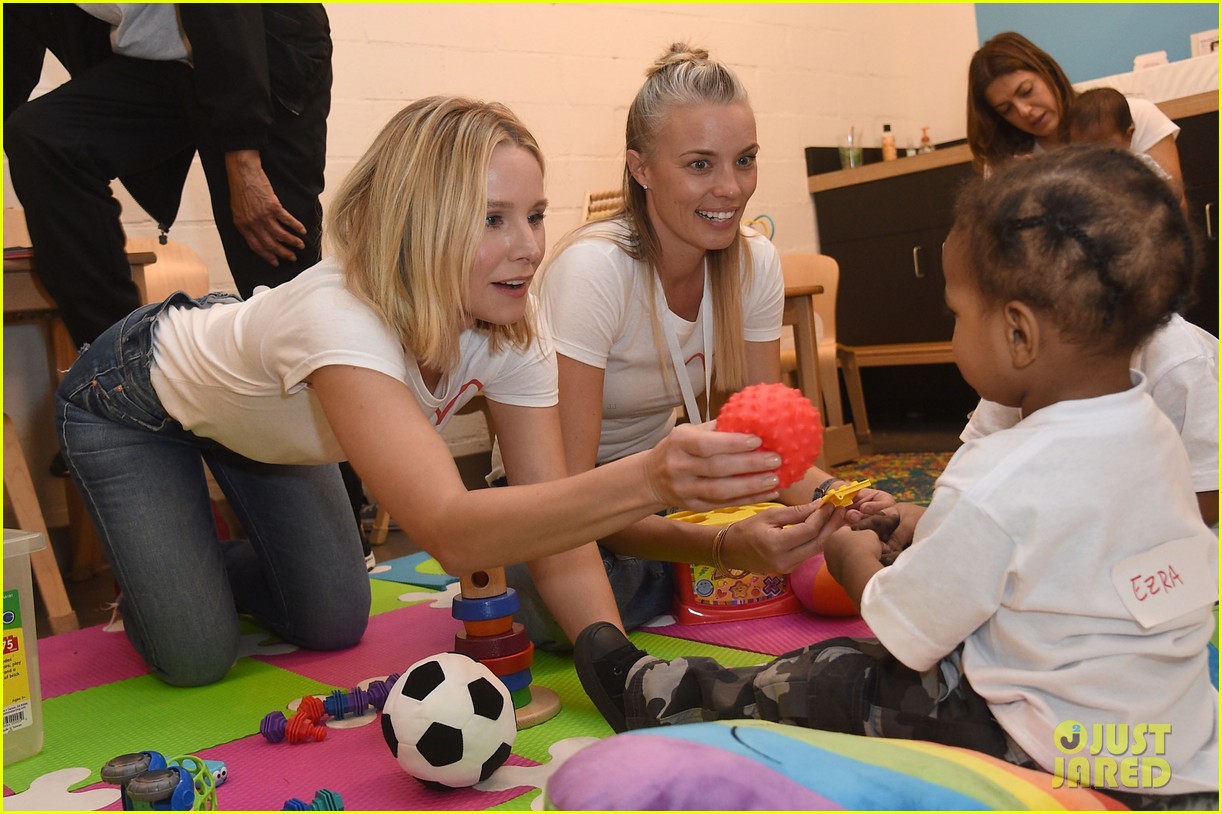Kristen Bell Joins Famous Friends at Alliance of Moms Flagship Event