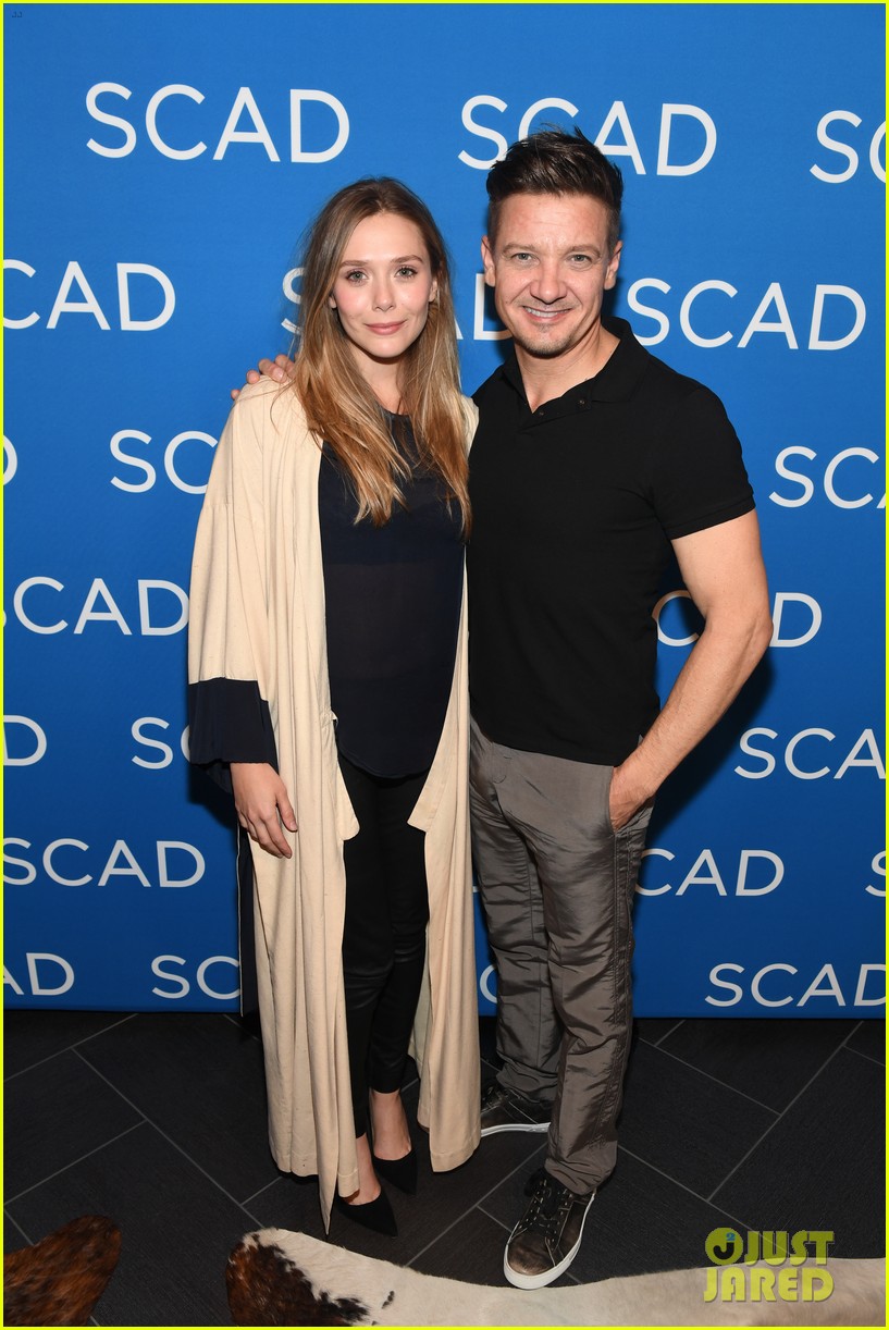 Chris Evans Robert Downey Jr Host Special Screening Wind River Screening For Jeremy Renner Elizabeth Olsen Photo 3994355 Chris Evans Elizabeth Olsen Jeremy Renner Robert Downey Jr Pictures Just Jared