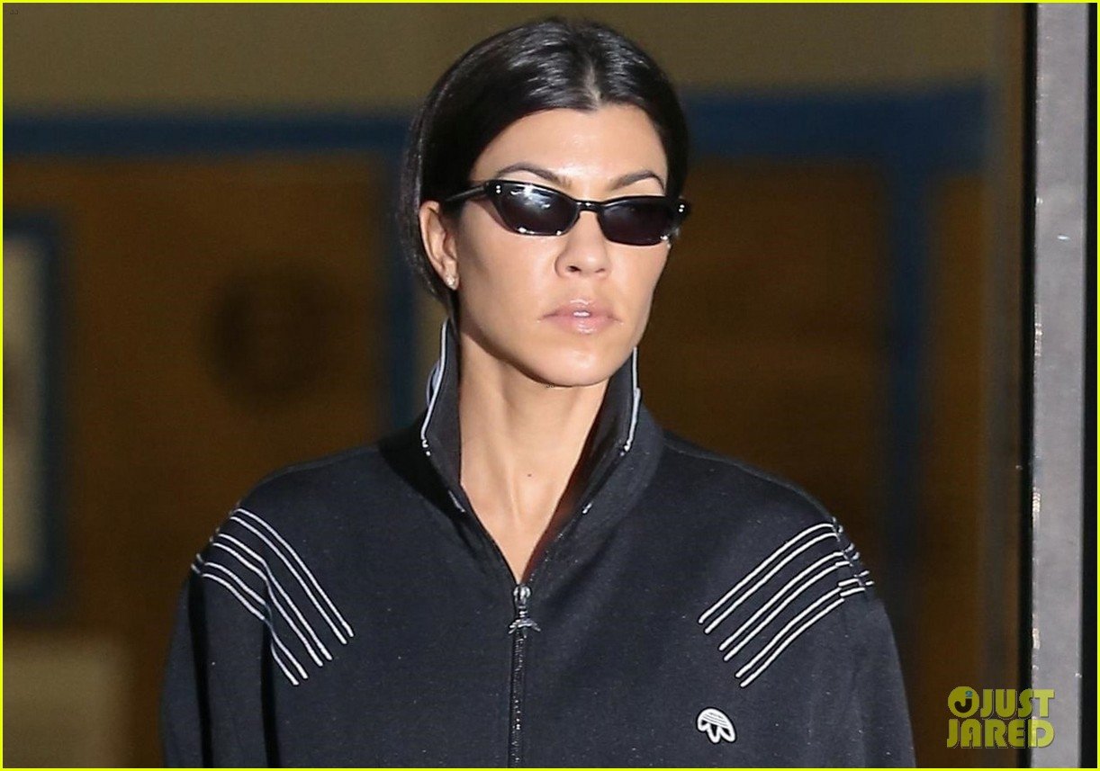 Kourtney Kardashian Keeps Her Short Hair Covered Up Photo