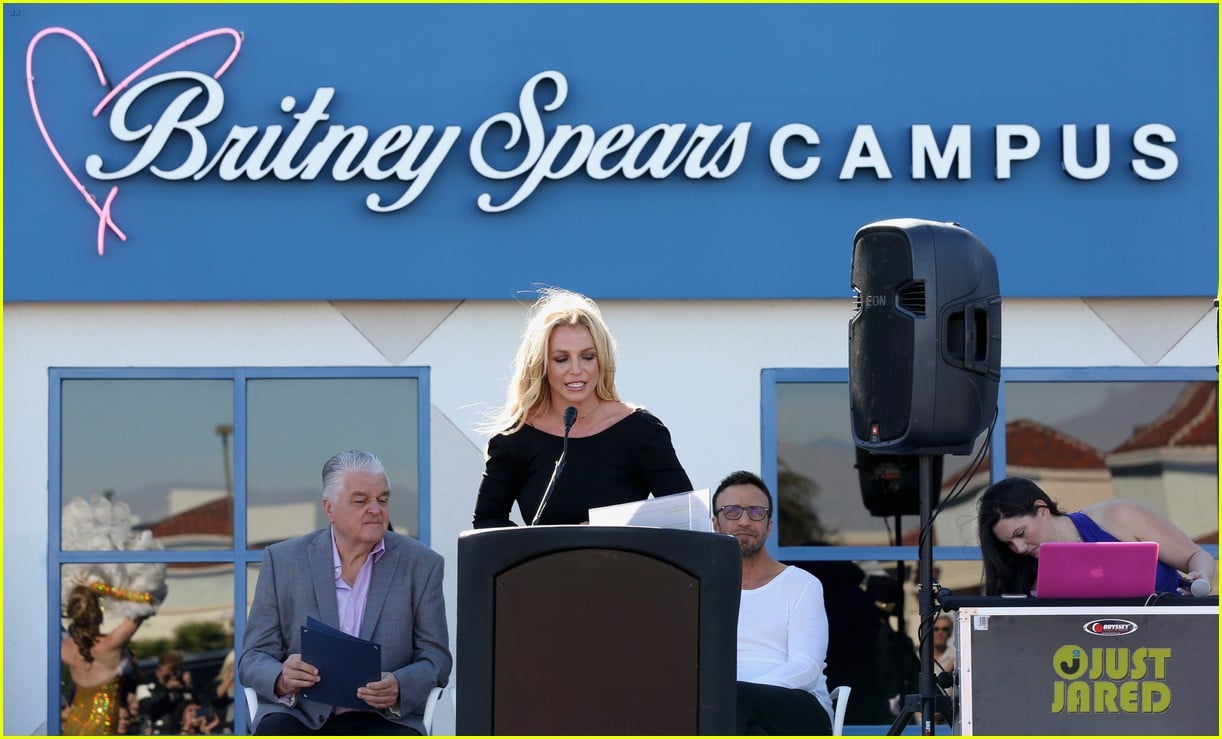 Britney Spears Opens Children’s Cancer Foundation Campus in Las Vegas