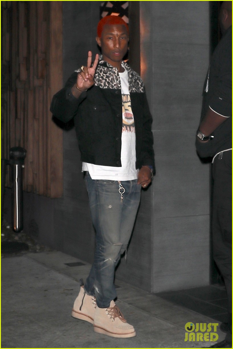 pharrell williams red shoes