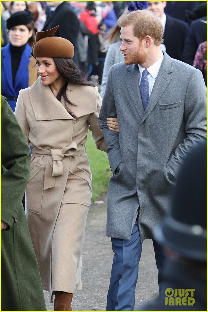 Meghan Markle Joins Prince Harry for a Royal Christmas 2017! Photo Prince Harry Meghan Markle Christmas