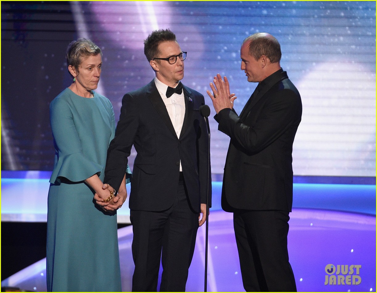 Frances McDormand Three Billboards Cast Win At SAG Awards 2018 frances-mcdormand-three-billboards-cast-win-at-sag-awards-2018