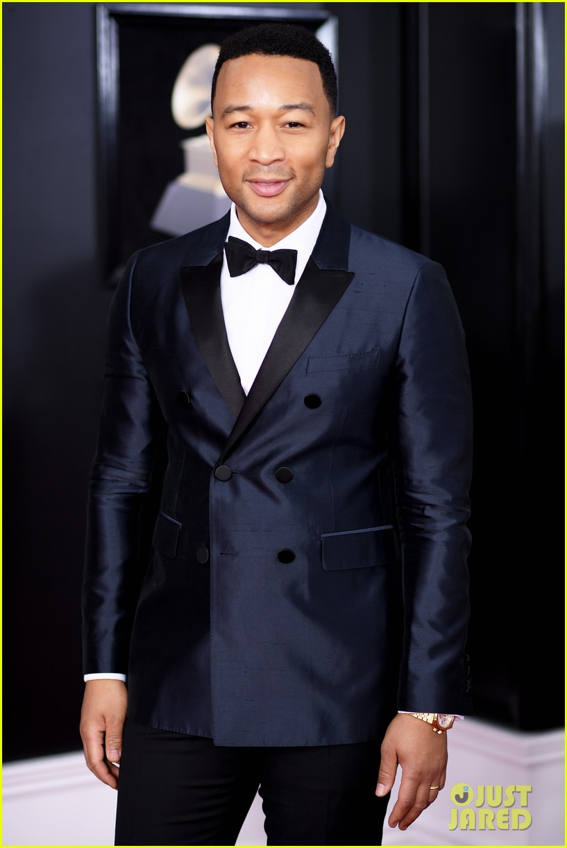 John Legend Chrissy Teigen Are Picture Perfect At Grammys 2018 Photo 4022748 2018 Grammys Chrissy Teigen Grammys John Legend Pictures Just Jared