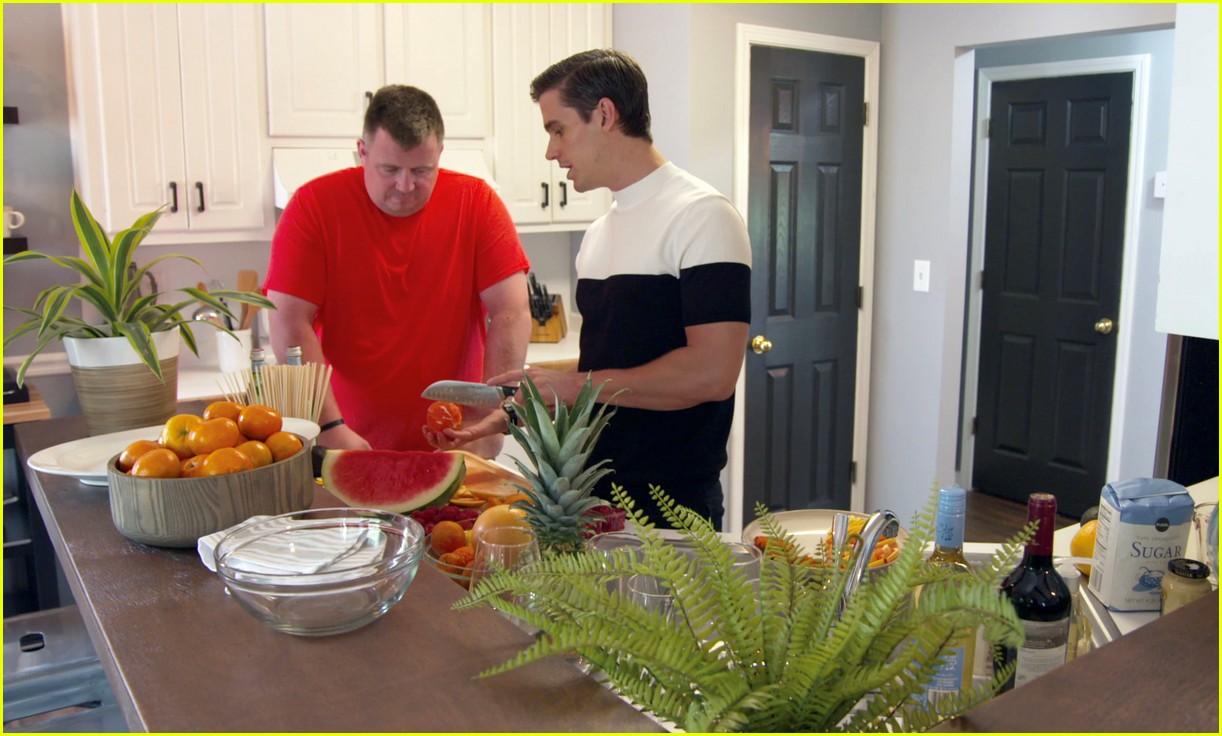 Queer Eye's Antoni Porowski Explains His Basic Recipes Photo 4040456