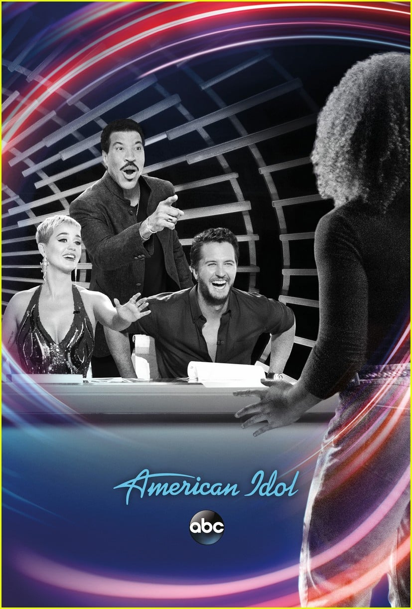 How Much Are the 'American Idol' Judges & Host Paid in 2018? Photo