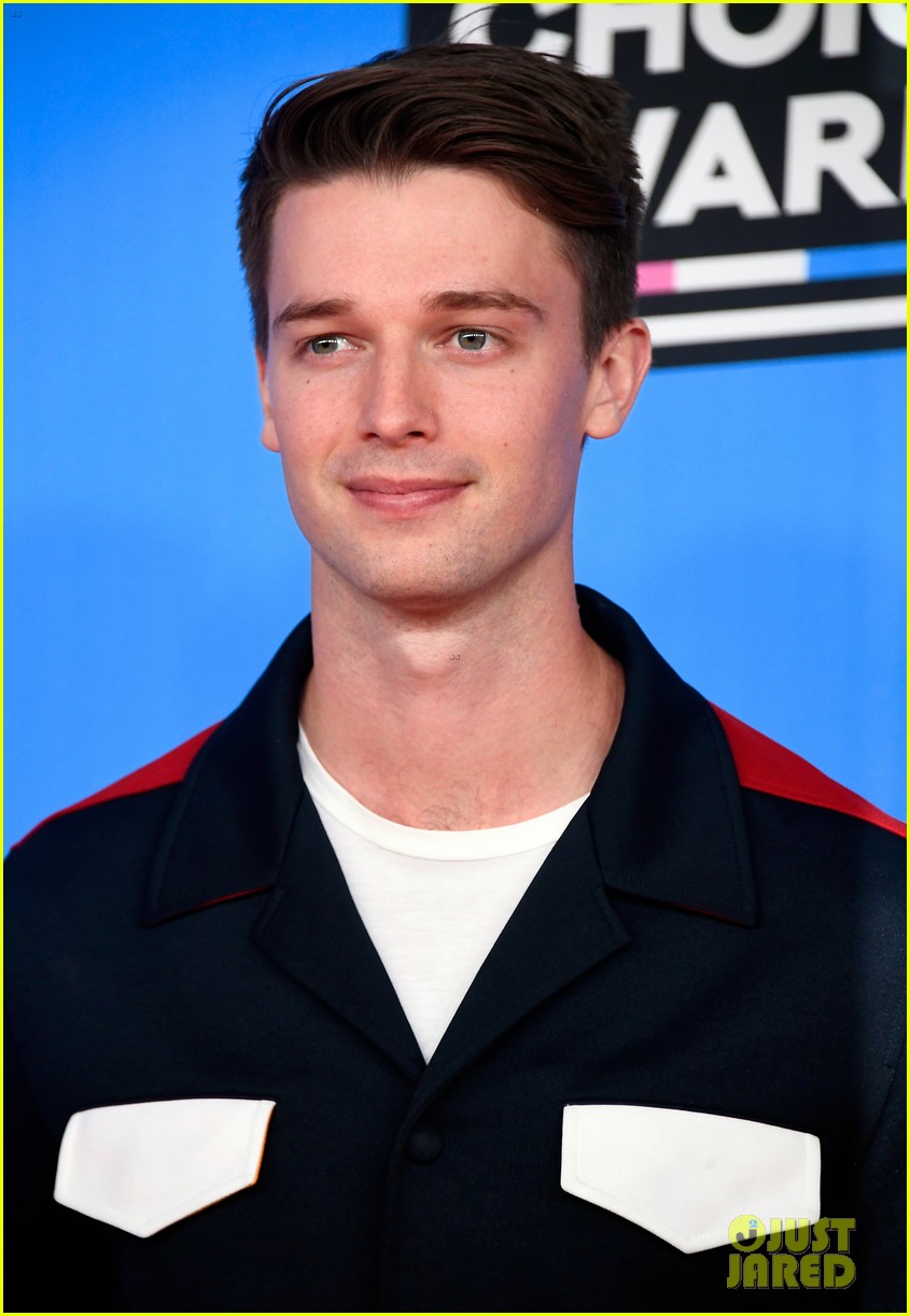 Patrick Schwarzenegger & Kat Graham Strike a Pose at Kids' Choice