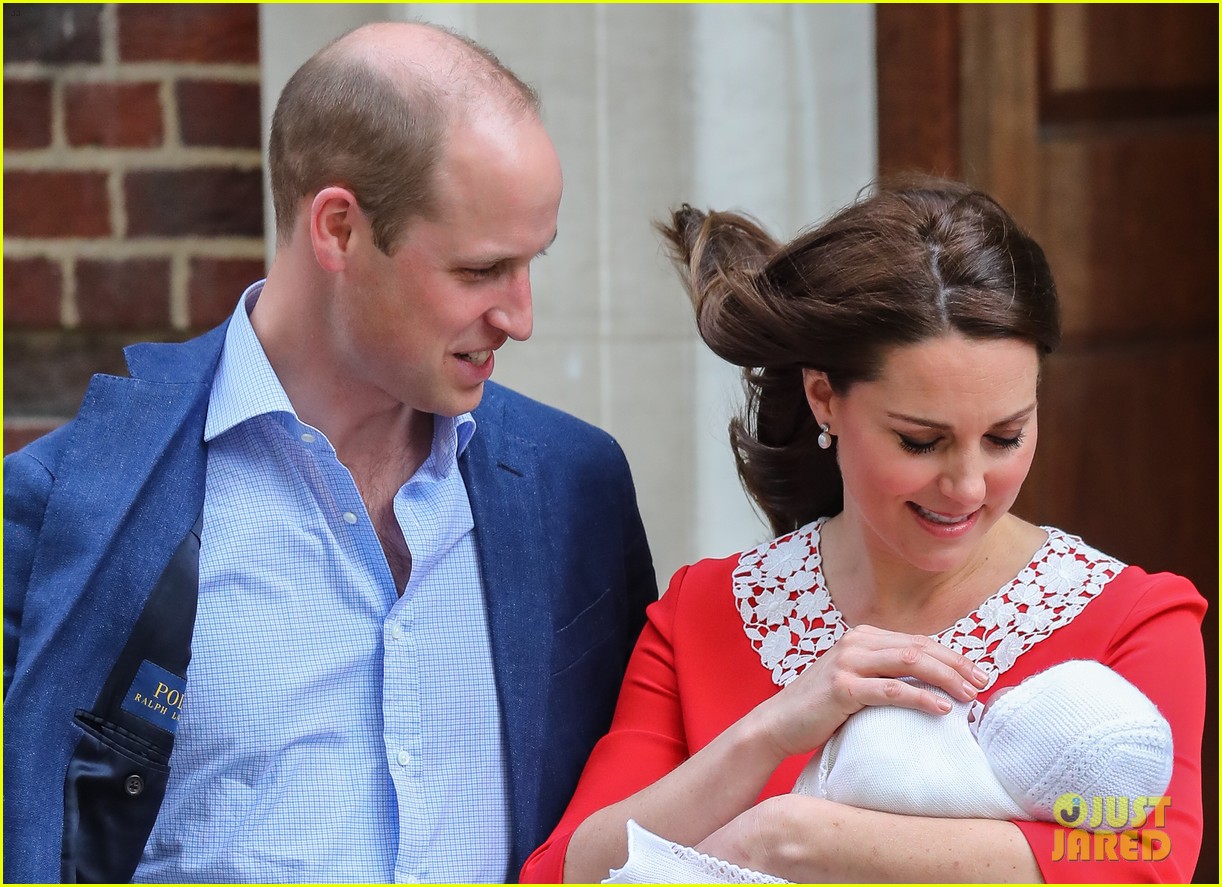 Prince Louis Arthur Charles Kate Middleton & Prince William Reveal