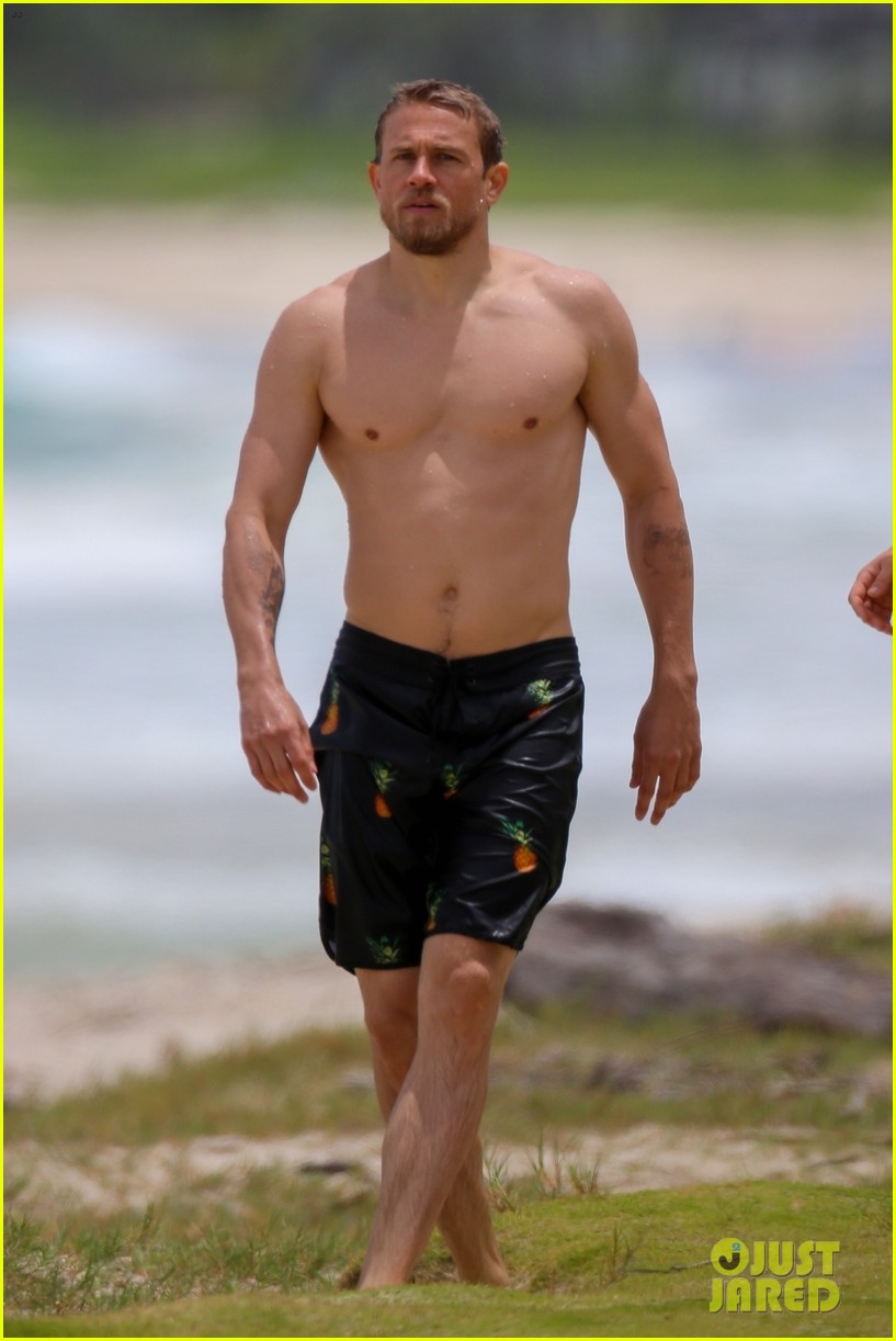 Charlie Hunnam Puts His Hot Shirtless Body on Display at Beach with