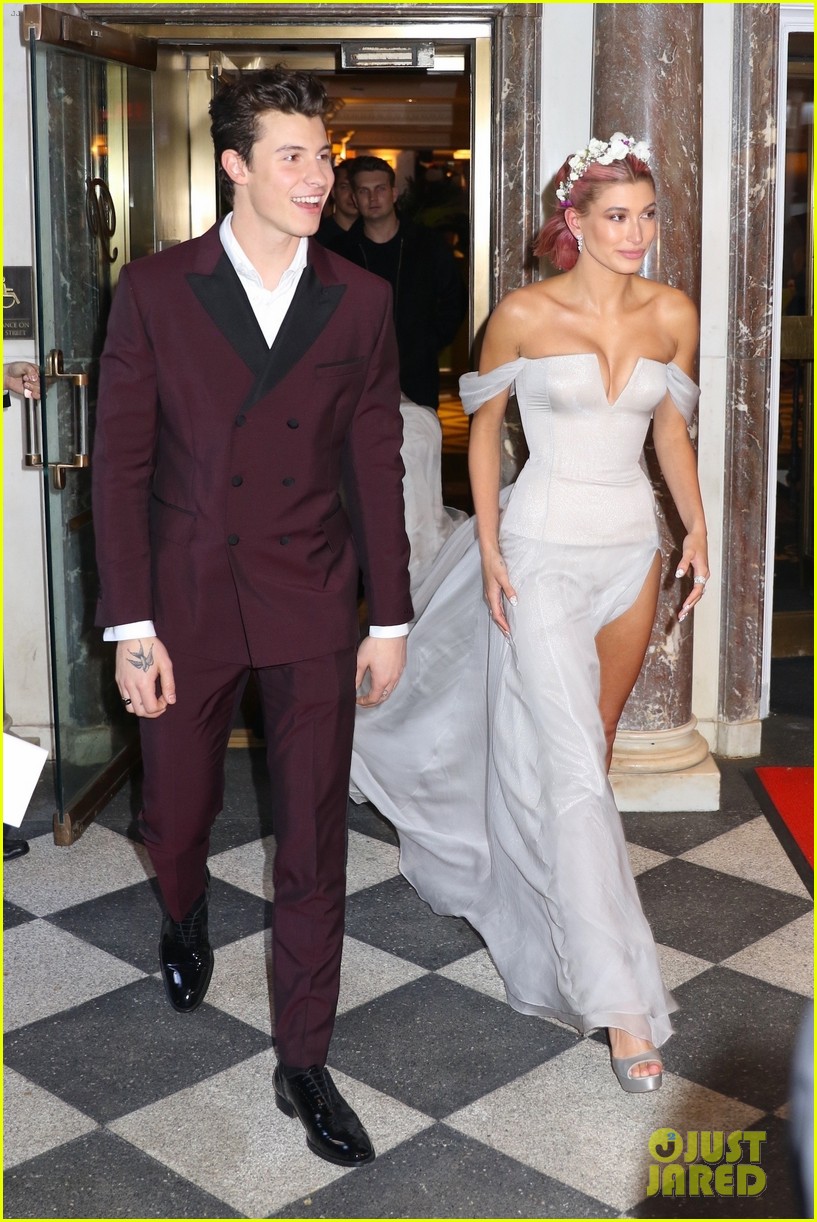 Shawn Mendes & Hailey Baldwin Make Couple Debut at Met Gala 2018