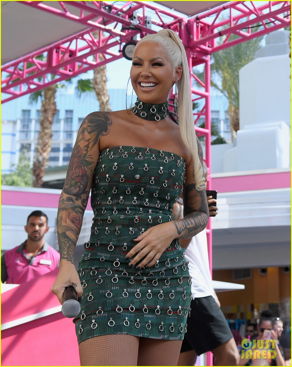 Amber Rose Hosts Pool Party in Las Vegas!: Photo 4091501 | Amber Rose Pictures | Just Jared