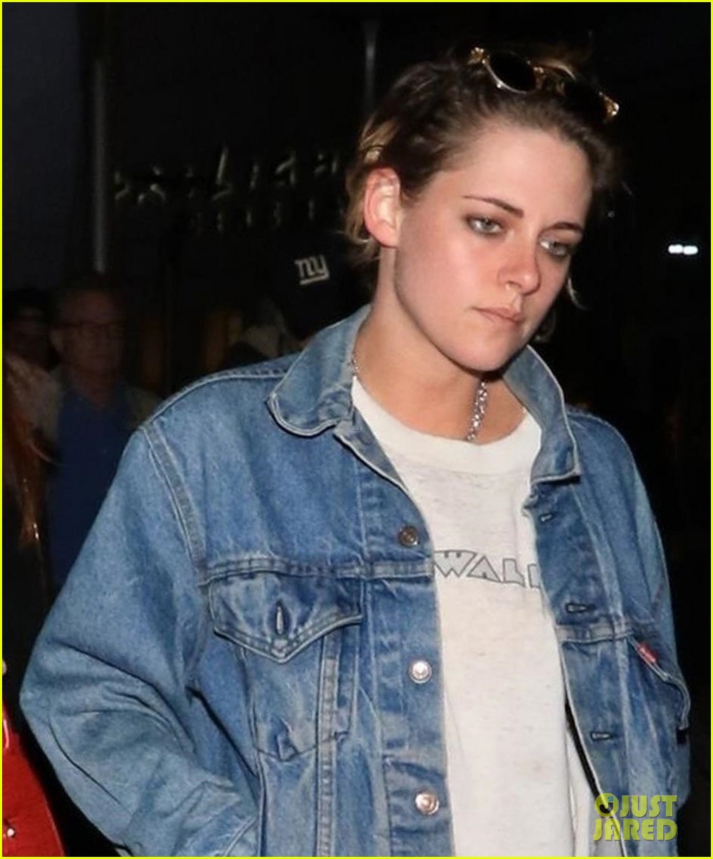 kristen stewart denim jacket