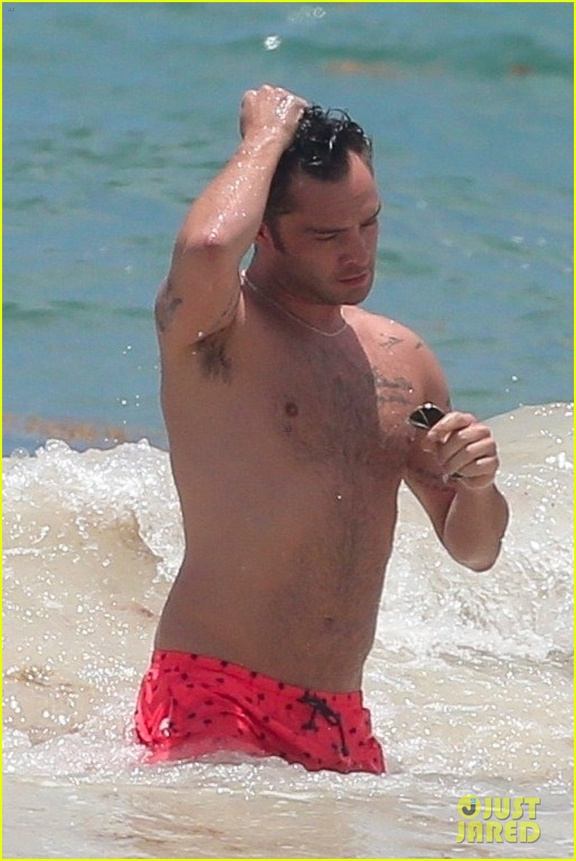 Shirtless Ed Westwick Hits the Beach in Short Shorts: Photo 4083584