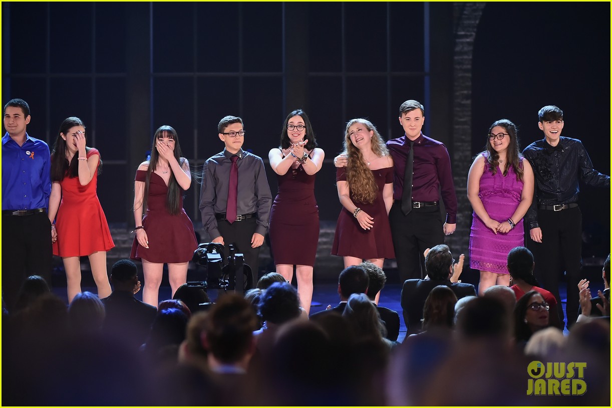 Parkland Students Sing 'Rent' Song at Tony Awards 2018 Photo 4099258