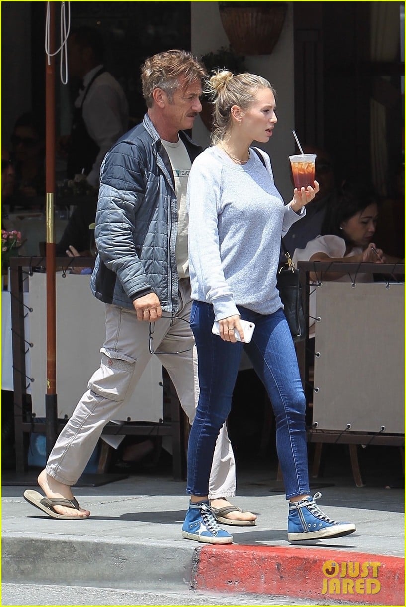 Sean Penn & Daughter Dylan Grab Lunch in Beverly Hills Photo 4096380
