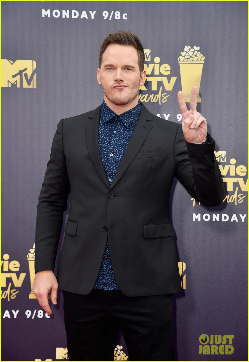 Chris Pratt Suits Up for MTV Movie & TV Awards 2018! Photo 4102966