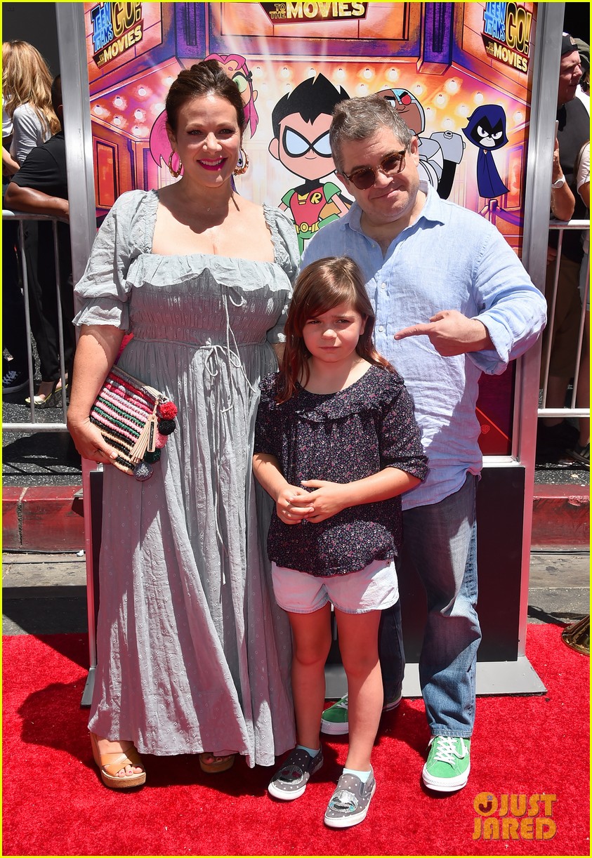 Kristen Bell & Halsey Join 'Teen Titans' Cast at L.A. Premiere!: Photo