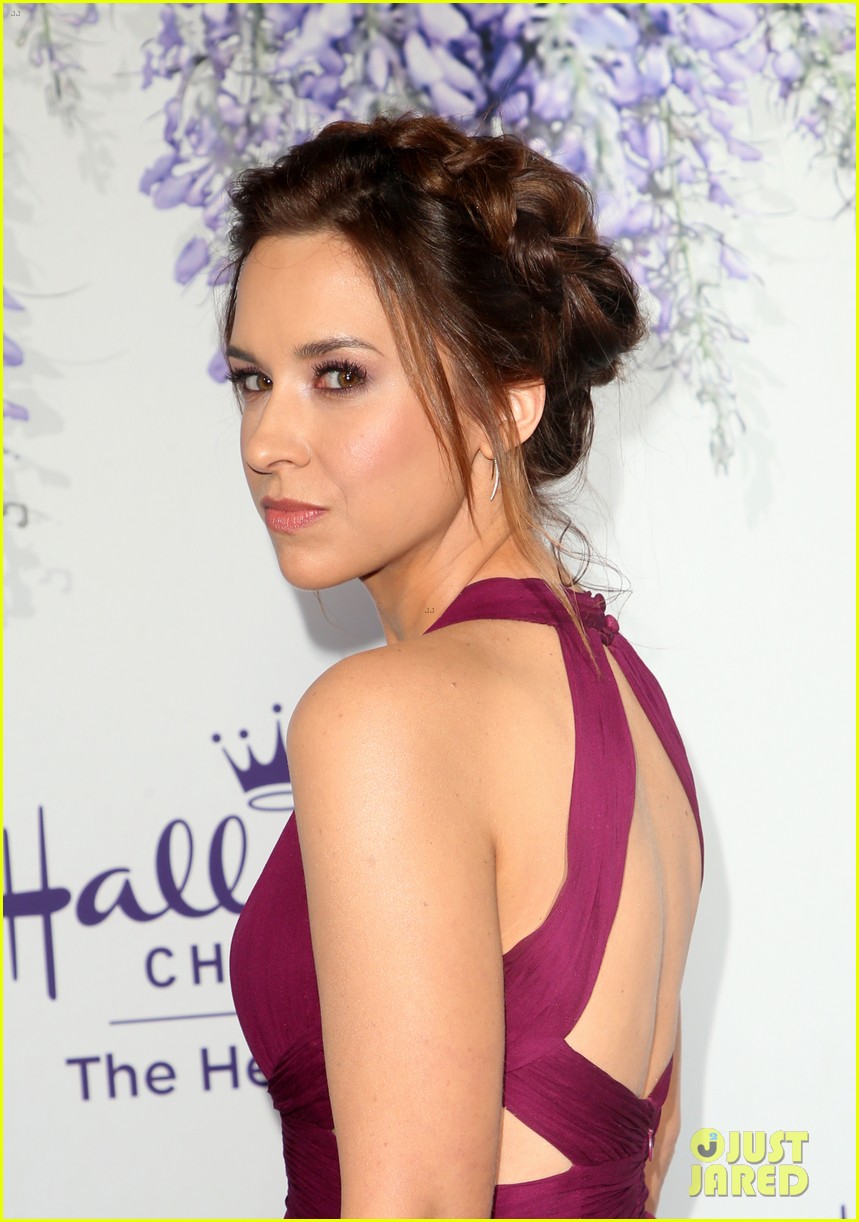 Bailee Madison, Becca Tobin & Rachael Leigh Cook Step Out for Hallmark