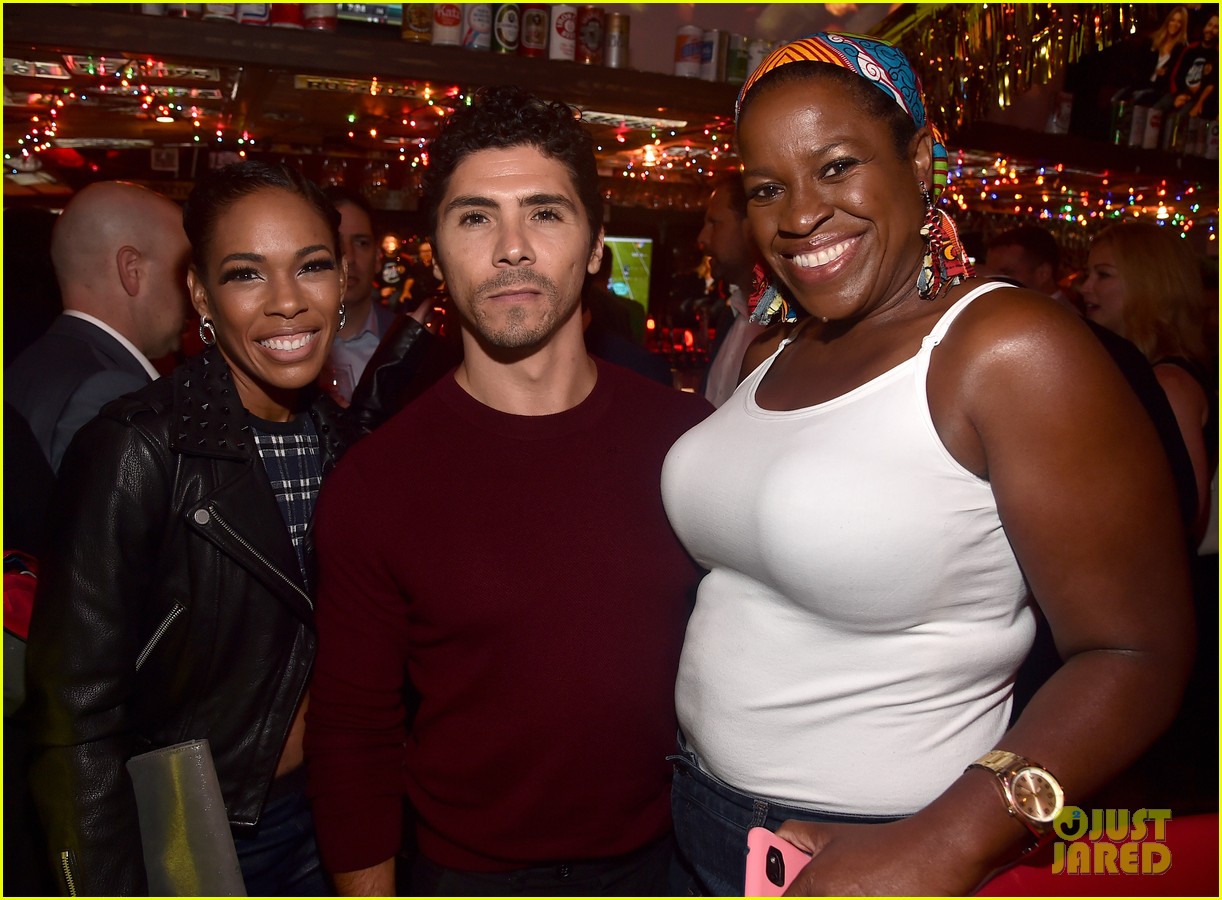 ‘It’s Always Sunny in Philadelphia’ Cast Attends Season 13 Premiere