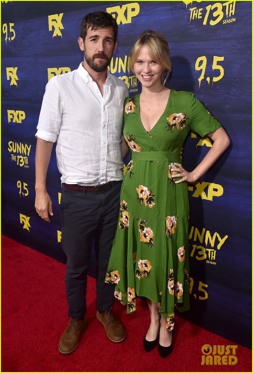 &lsquo;It&rsquo;s Always Sunny in Philadelphia&rsquo; Cast Attends Season 13 Premiere