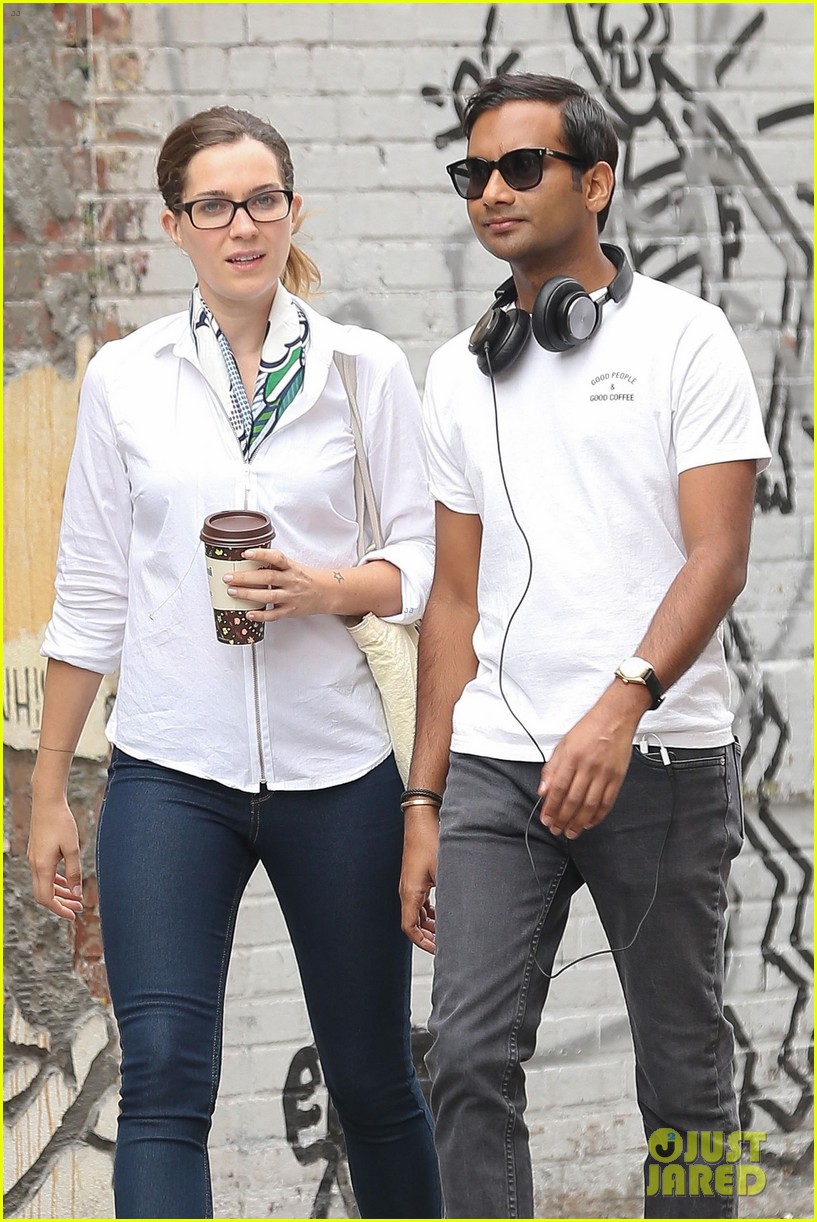 Aziz Ansari Steps Out with Girlfriend Serena Campbell in