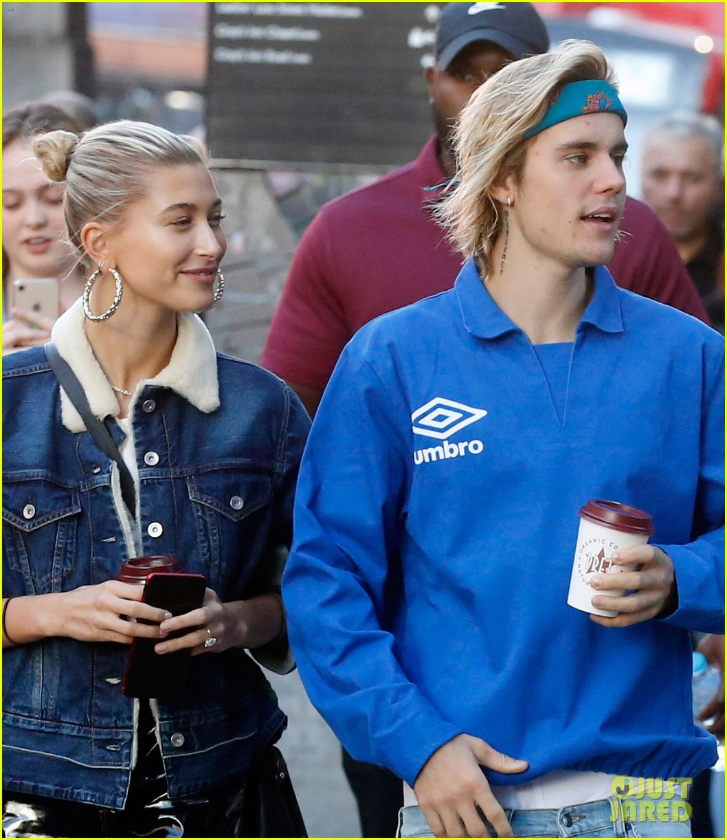 Justin Bieber & Hailey Baldwin Pack on the PDA in London: Photo 4148208