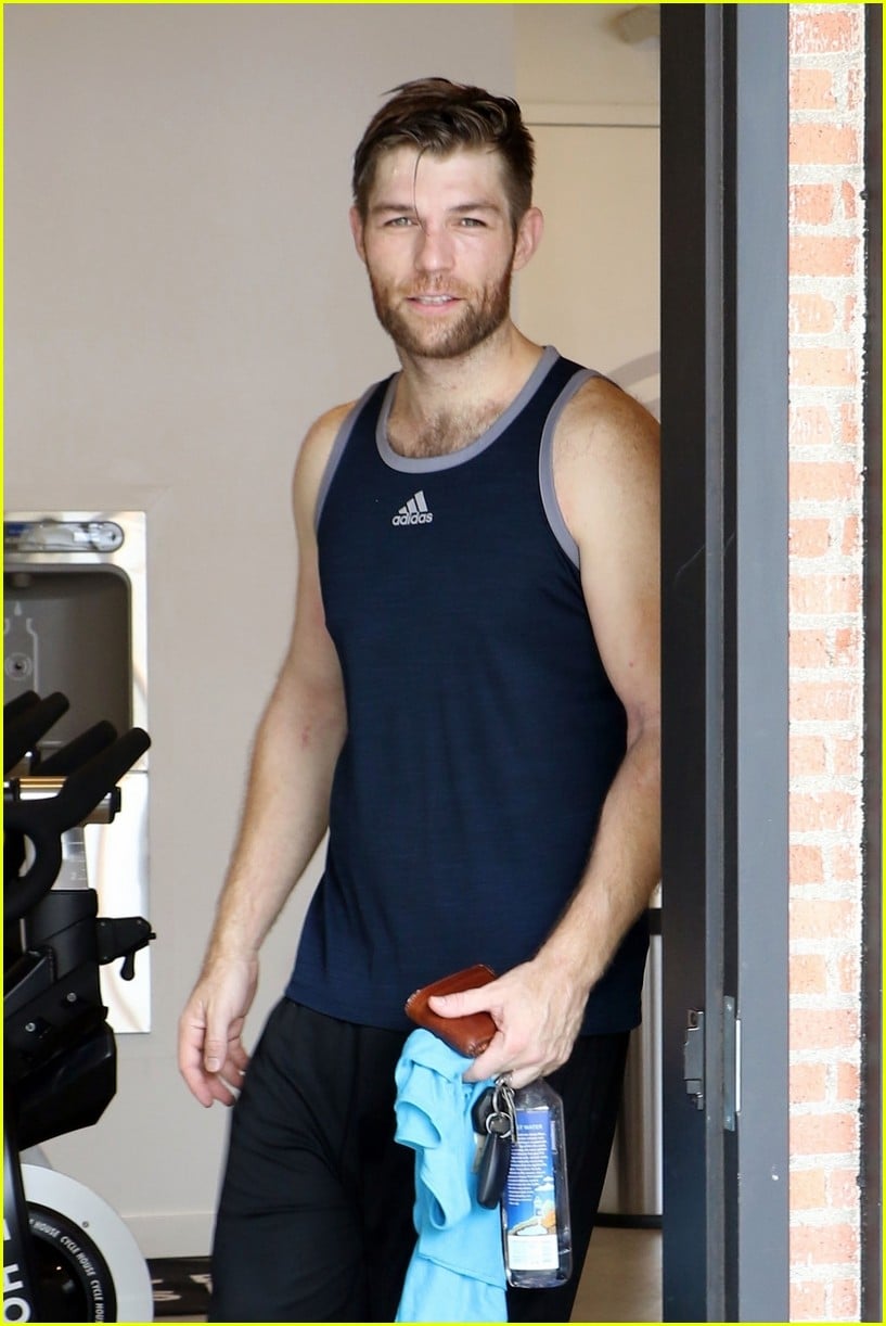 Liam McIntyre Looks Fit Heading Out of Spin Class Over Labor Day