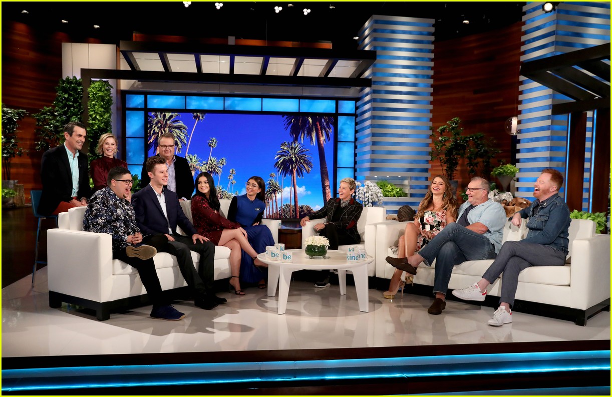 The Cast of 'Modern Family' Gets Scared on 'Ellen' Watch Now! Photo