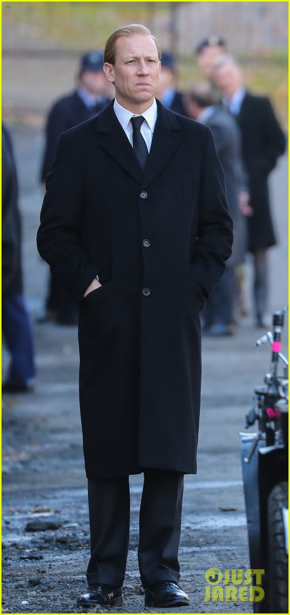 Olivia Colman Films Aberfan Disaster Scene for 'The Crown' Season 3