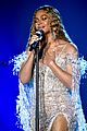 beyonce jay z hit the stage at city of hopes spirit of life gala 03