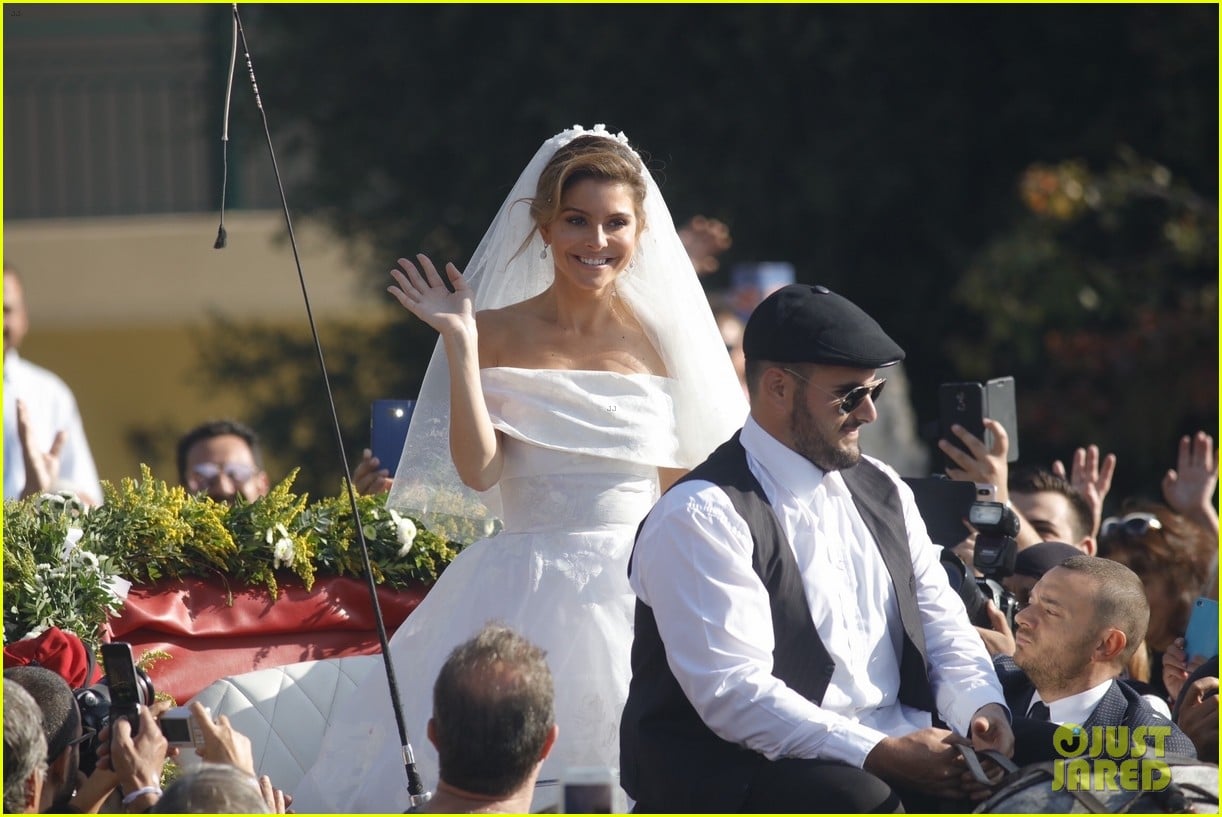 Maria Menounos Gets Married Again - See Wedding Photos!: Photo 4159650