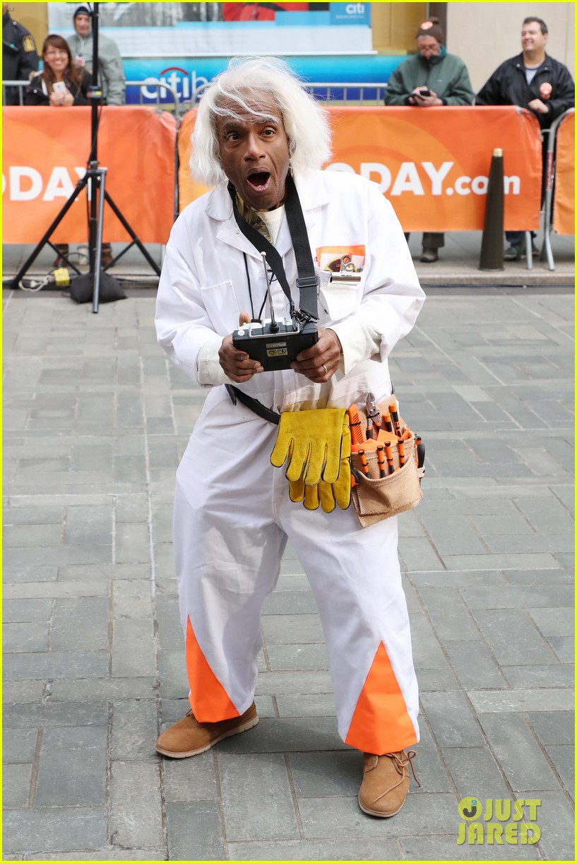 'Today' Show Hosts Show Off Their '80s-Inspired Halloween Costumes