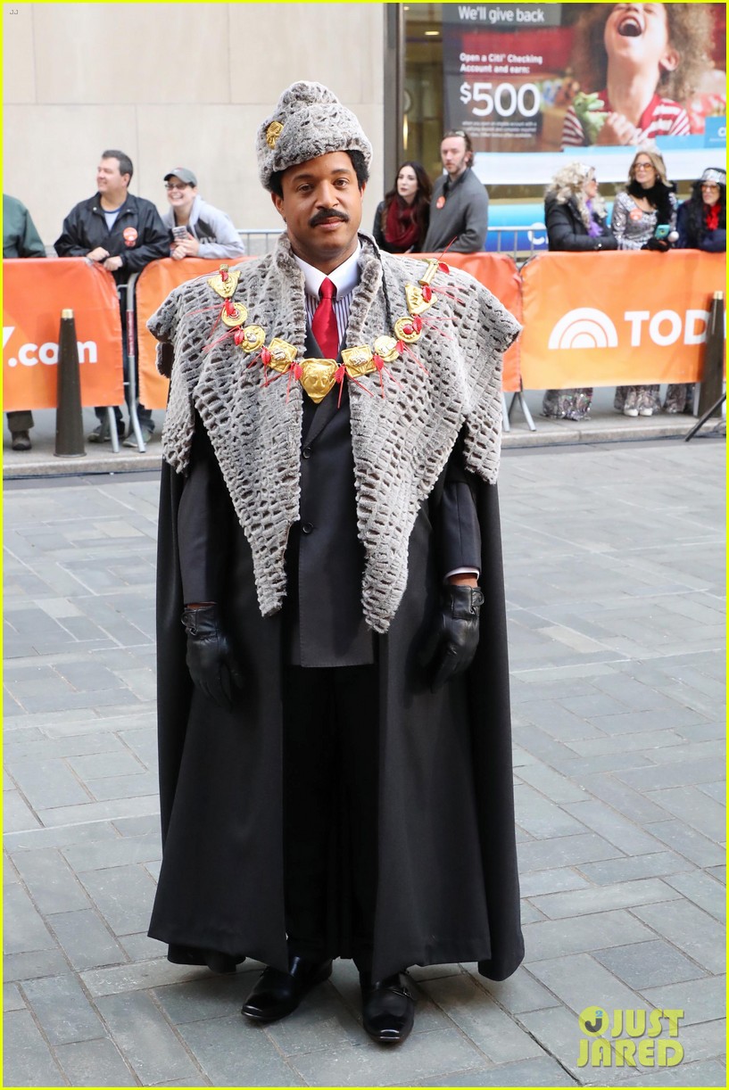 'Today' Show Hosts Show Off Their '80sInspired Halloween Costumes! Photo 4173859 Al Roker