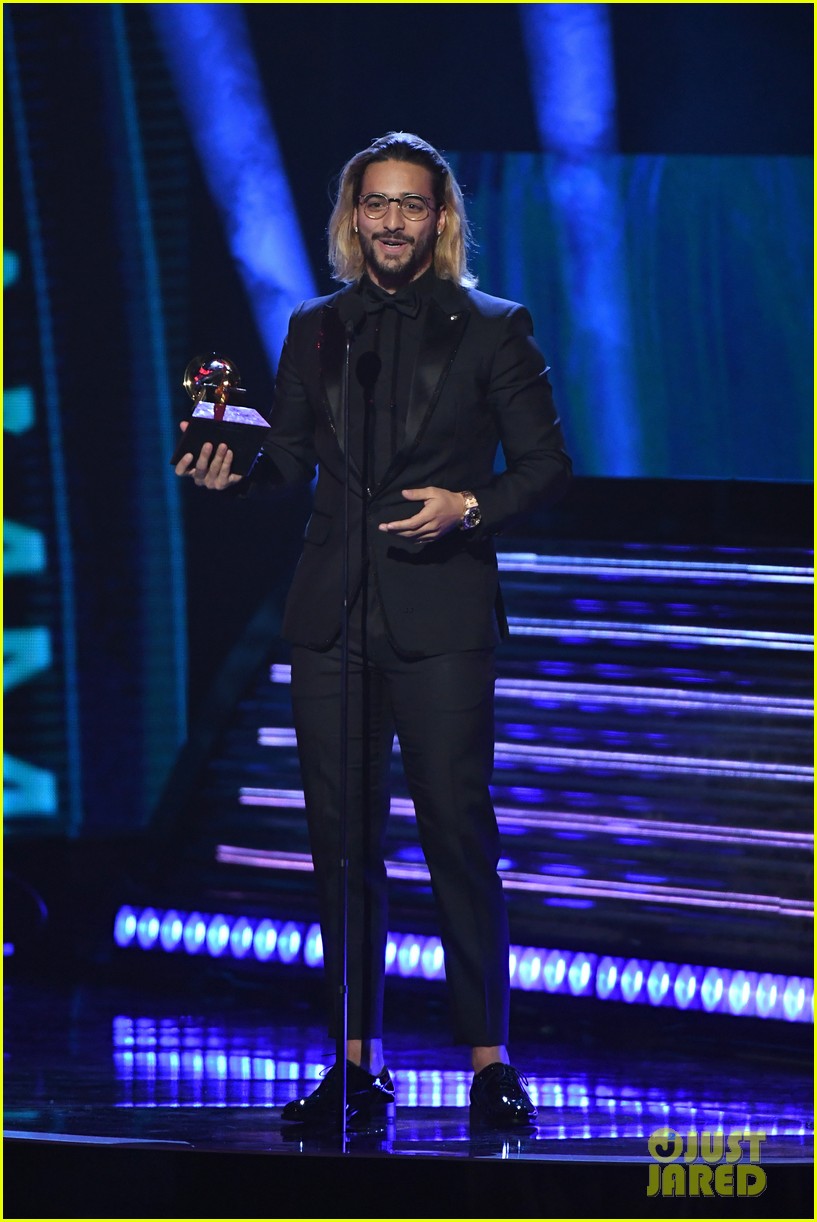 Maluma & Rosalia Win Big at Latin Grammy Awards 2018!: Photo 4183706