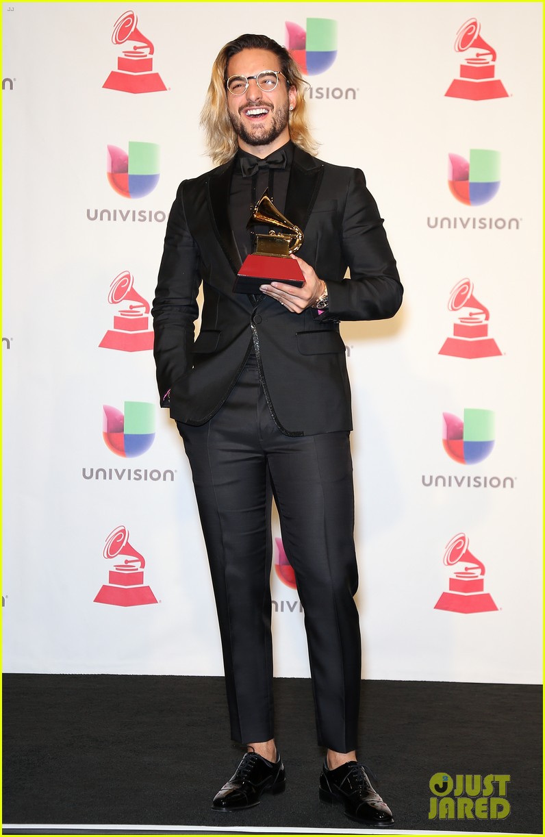 Maluma & Rosalia Win Big at Latin Grammy Awards 2018!: Photo 4183707