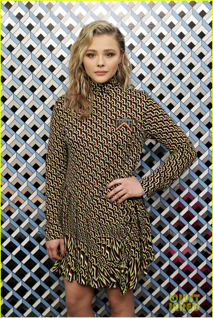 Savannah and chloe essay 02 picture