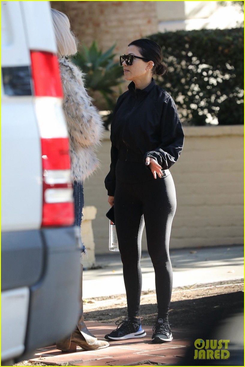Kourtney Kardashian Goes Sporty for Outing in WeHo: Photo 4203086
