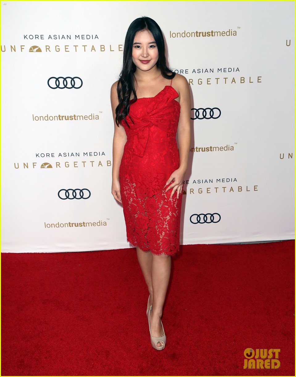 John Cho, 'Crazy Rich Asians' Cast & More Honored at Unforgettable Gala